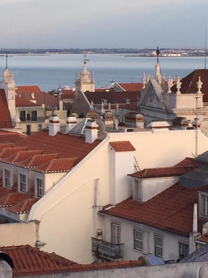 Amazing Rooftop Terrace With River And Historic City View 4 Bedrooms 4 Bathrooms Ac 19Th Century Building Chiado Lisbona Esterno foto